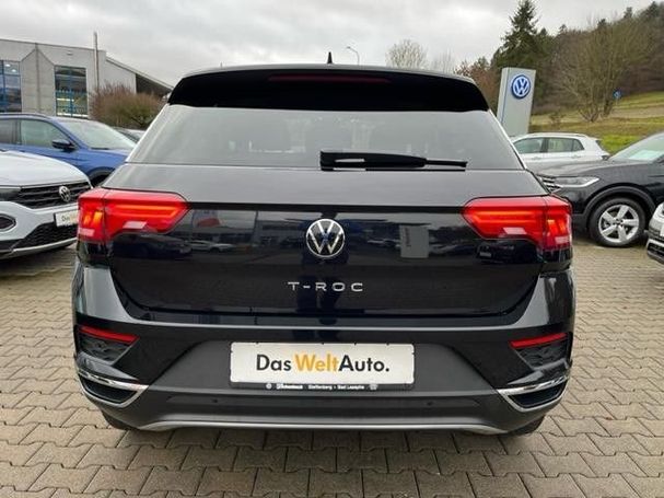 Volkswagen T-Roc 1.5 TSI Active 110 kW image number 6