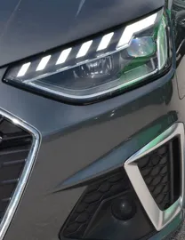 Car image 23