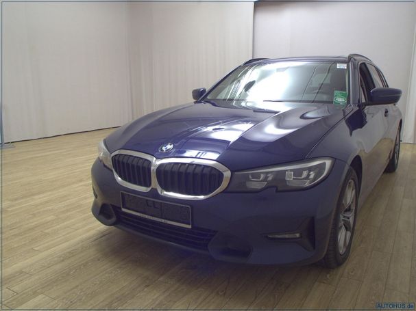 BMW 320d Touring 140 kW image number 1