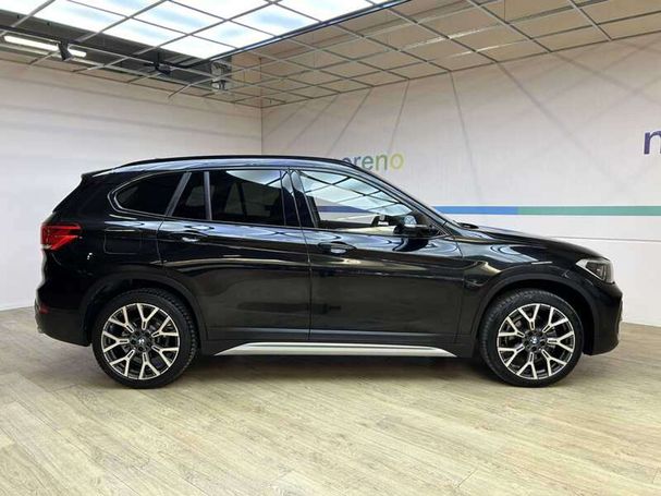 BMW X1 sDrive18d xLine 110 kW image number 3