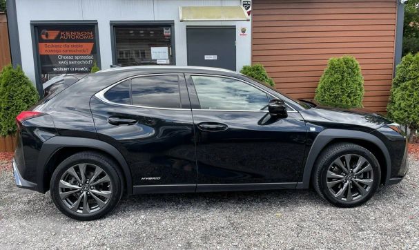 Lexus UX 250h 135 kW image number 6