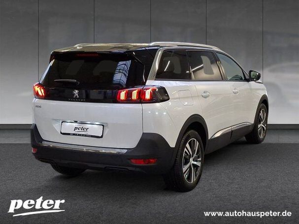 Peugeot 5008 Hybrid 136 Pack 100 kW image number 3