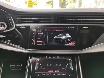 Car image 36