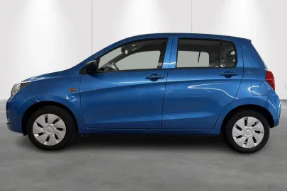 Car image 4