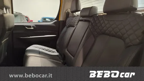 Car image 30