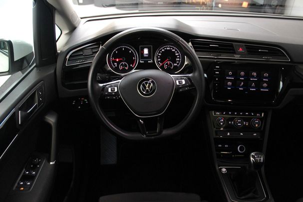 Volkswagen Touran 2.0 TDI SCR Comfortline 90 kW image number 9