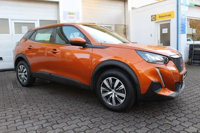 Car image 2