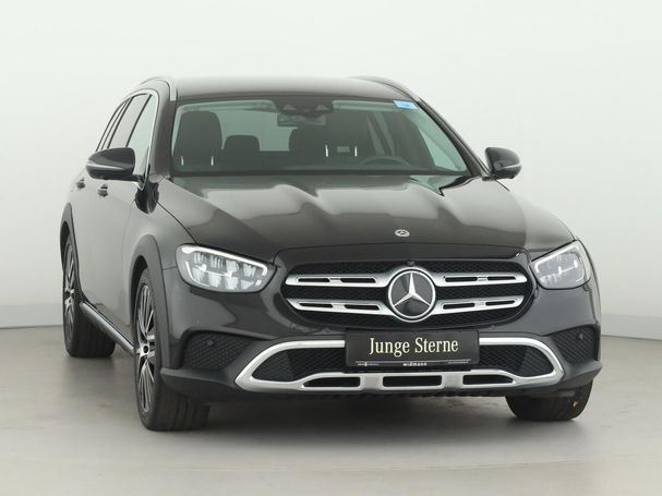 Mercedes-Benz E 220 d T All-Terrain 147 kW image number 3