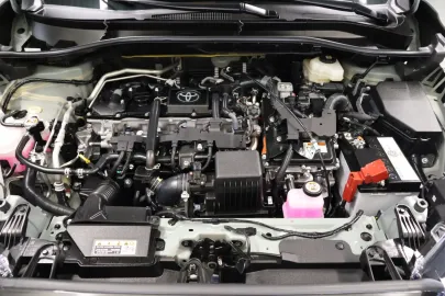 Car image 36