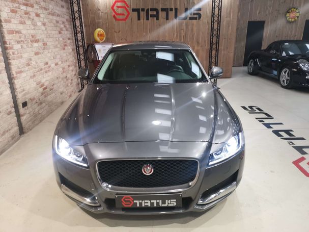 Jaguar XE E-Performance Prestige 120 kW image number 2