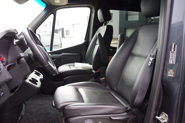 Mercedes-Benz Sprinter H1 319 CDi 140 kW image number 2