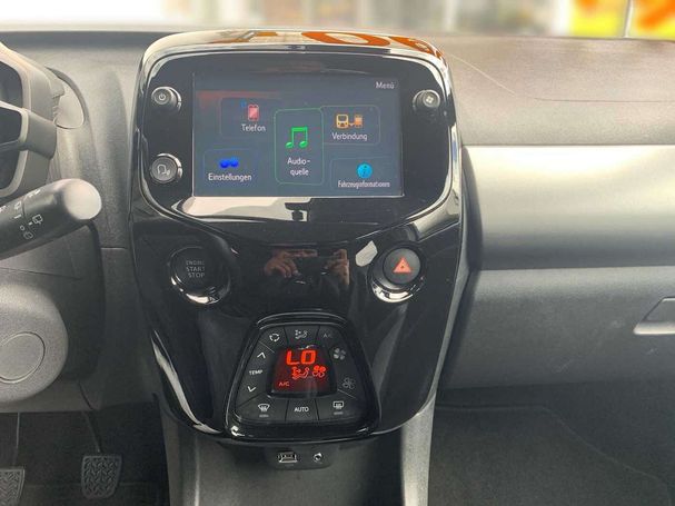 Toyota Aygo 53 kW image number 12