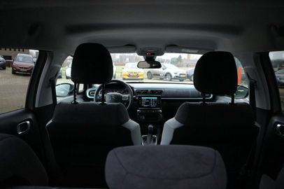 Car image 38