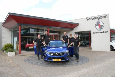 Car image 40