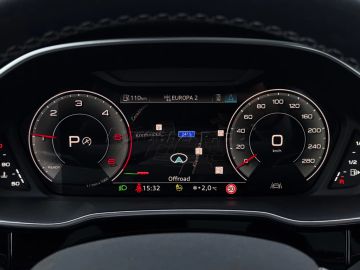 Car image 37