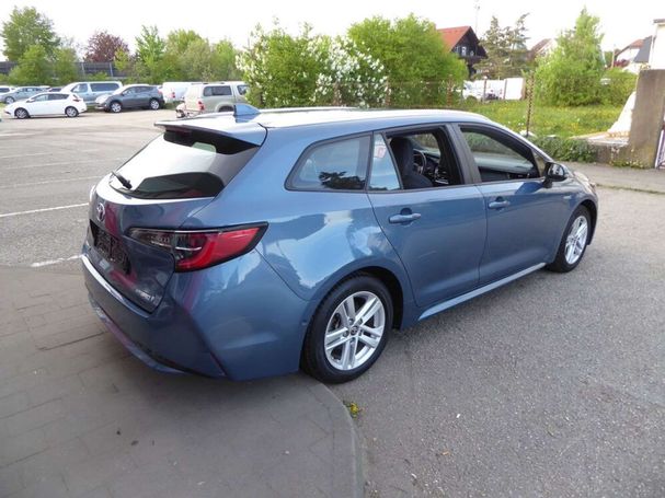 Toyota Corolla 1.8 Hybrid Touring Sports 90 kW image number 2