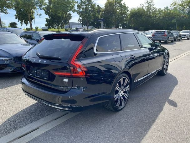 Volvo V90 Recharge T8 AWD 288 kW image number 3