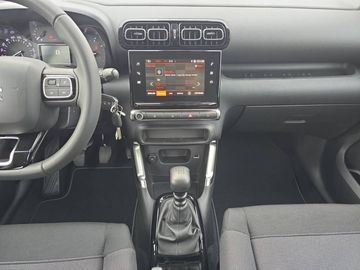 Car image 13