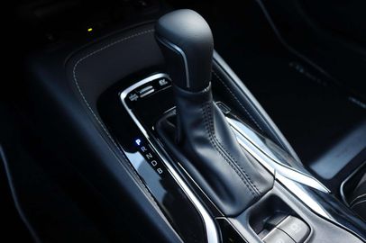 Car image 21