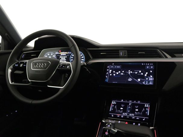 Audi Q8 55 quattro e-tron Advanced 300 kW image number 11