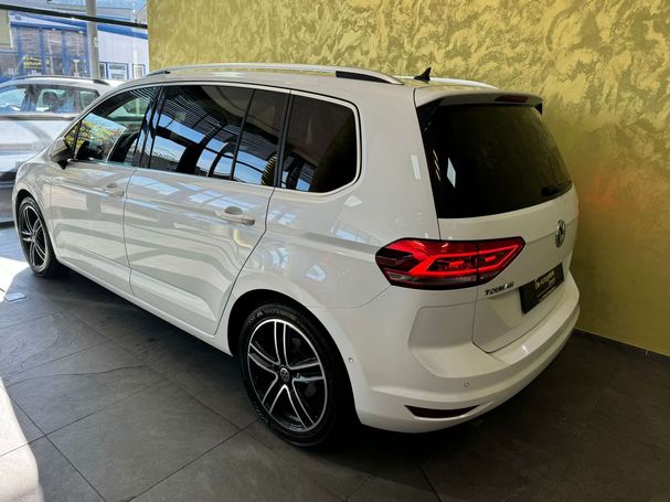 Volkswagen Touran DSG Highline 110 kW image number 12