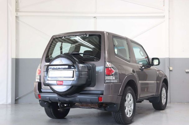 Mitsubishi Pajero 3.2 147 kW image number 4