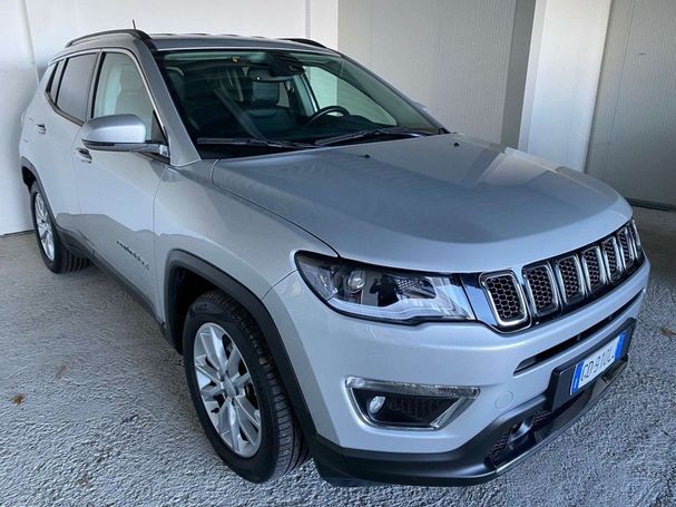 Jeep Compass 1.3 Turbo Limited 96 kW image number 3