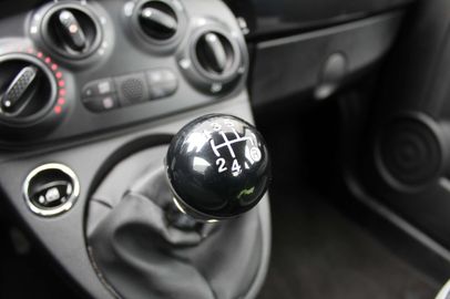 Car image 24