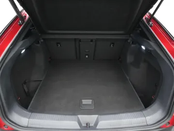 Car image 36