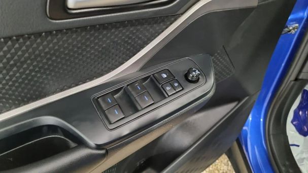 Toyota C-HR 1.8 Hybrid 90 kW image number 20