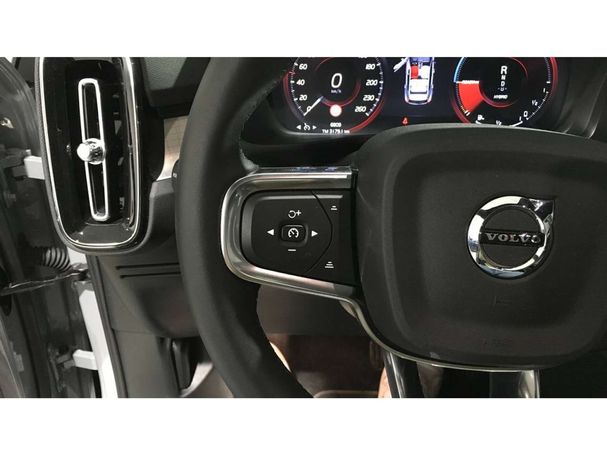 Volvo XC40 Recharge T4 155 kW image number 18