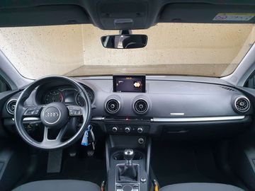 Car image 41