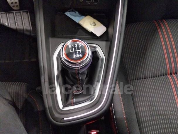 Renault Clio TCe 140 103 kW image number 7