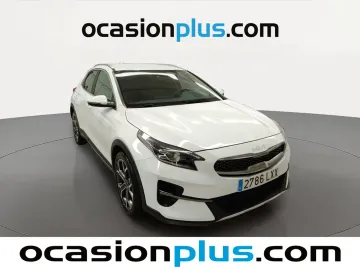 Car image 2