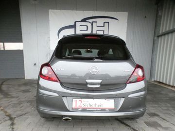 Car image 12