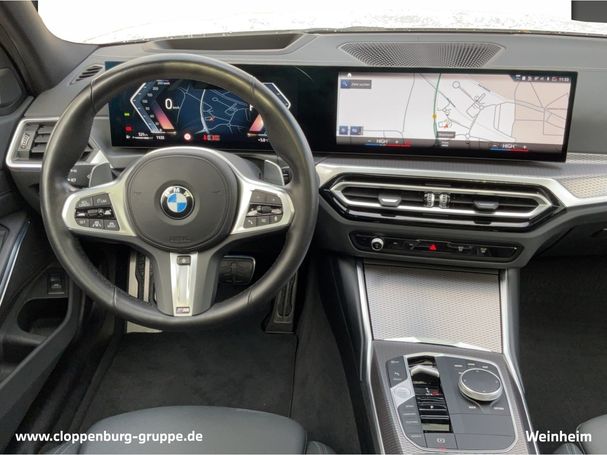 BMW 330i Touring xDrive 180 kW image number 14