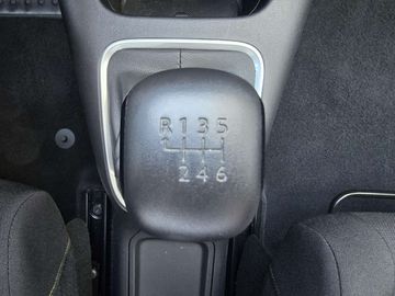 Car image 36