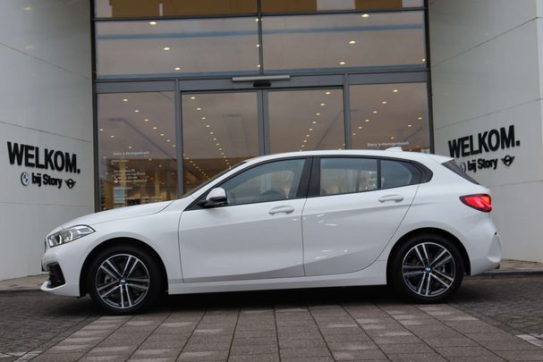 BMW 118i Sport Line 100 kW image number 4