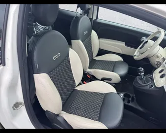Car image 15