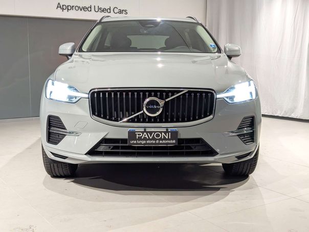 Volvo XC60 B4 145 kW image number 2