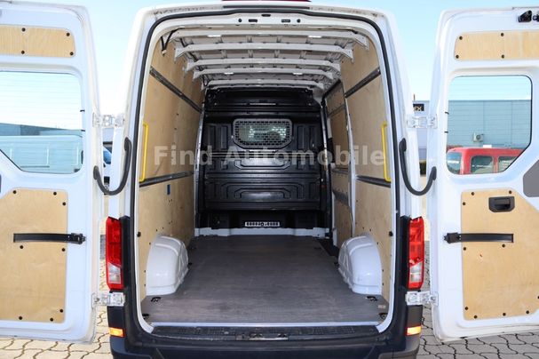 Volkswagen Crafter 35 103 kW image number 9