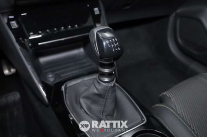 Car image 30