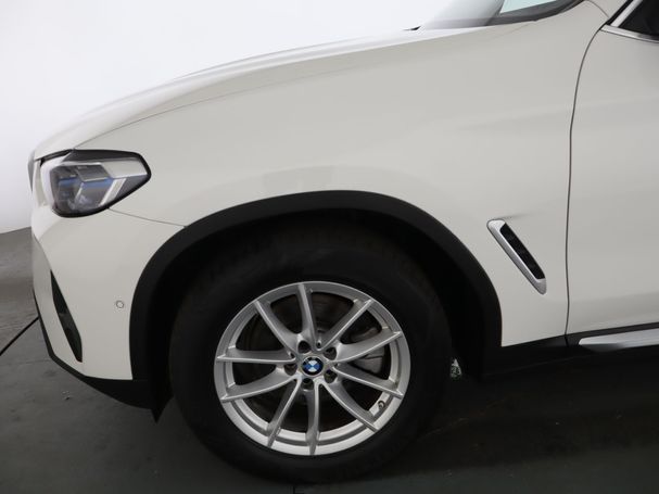 BMW X3 xDrive 140 kW image number 12