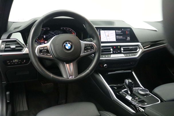 BMW 318i M Sport 115 kW image number 19