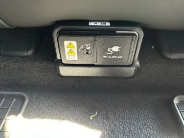 Car image 31