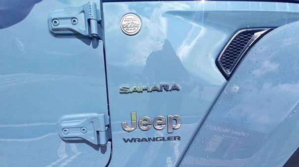 Jeep Wrangler Unlimited Sahara 200 kW image number 10