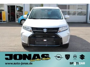 Car image 3