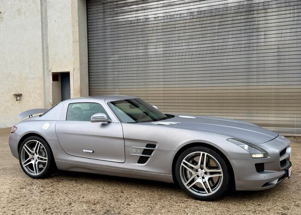 Mercedes-Benz SLS AMG Coupe 420 kW image number 7