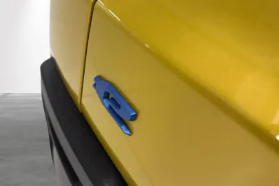 Car image 30