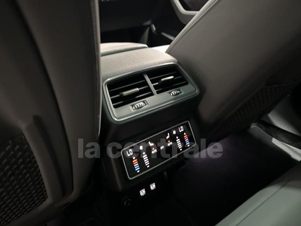 Audi e-tron 50 quattro S-line Sportback 230 kW image number 6